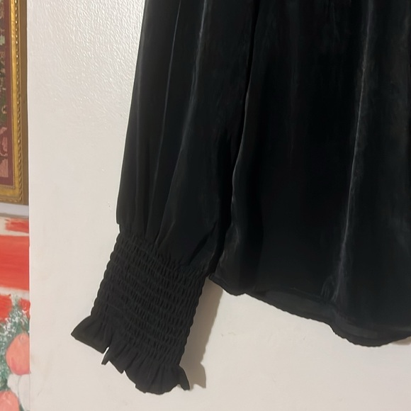 Aqua black satin  blouse ruffle neck. - Picture 7 of 8